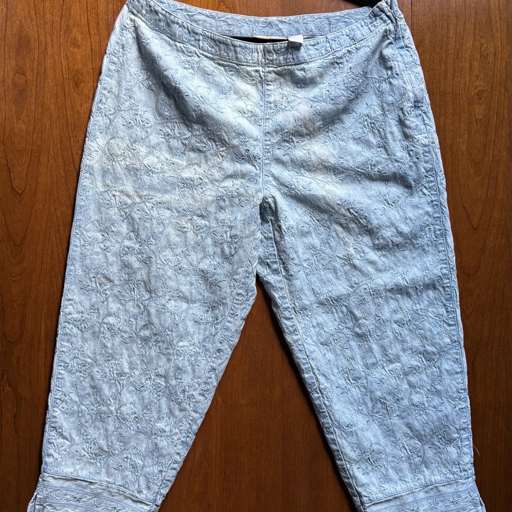 100% Cotton Liz Claiborne Light Wash Cropped Jeans Sz 16 Petite